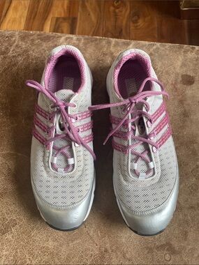 Adidas CLIMACOOL adiPRENE Women's Gray And Pink Golf shoes. Good Condition.
